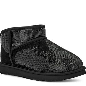 UGG Classic Ultra Low Mini Mirror Ball Sequin Boot Black size 10